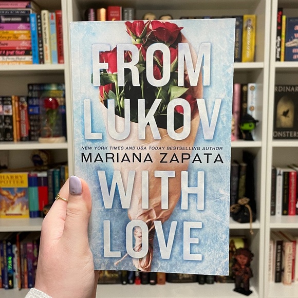 *BRAND NEW* Sports Romance: From Lukov with Love by Mariana Zapata - Picture 1 of 3
